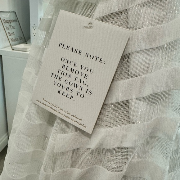 Alamour the Label White Sandy Gown Size S - Picture 7 of 12